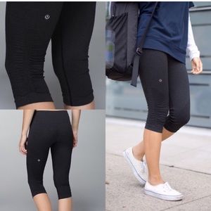 Lululemon in the flow crops